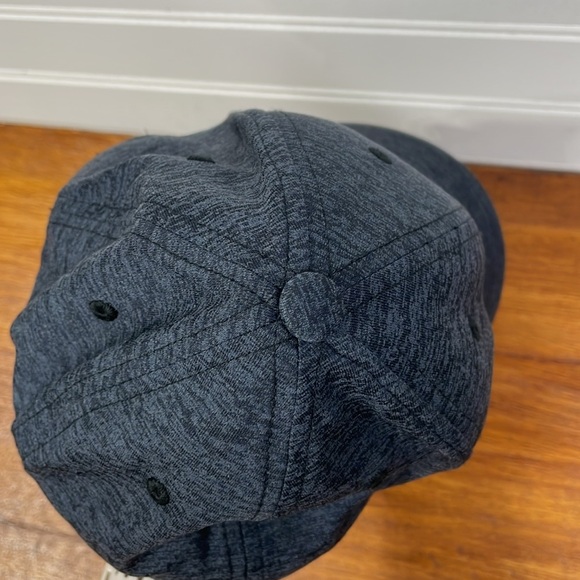 Under Armour Youth Hat - Picture 5 of 7